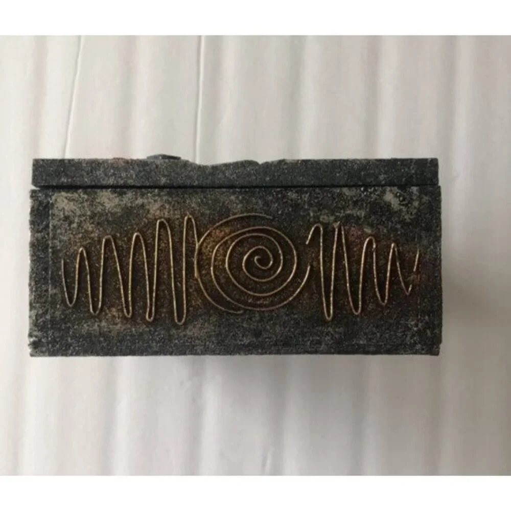 Face of Buddha VTG Wooden Jewelry Box W Mirrors Details 7